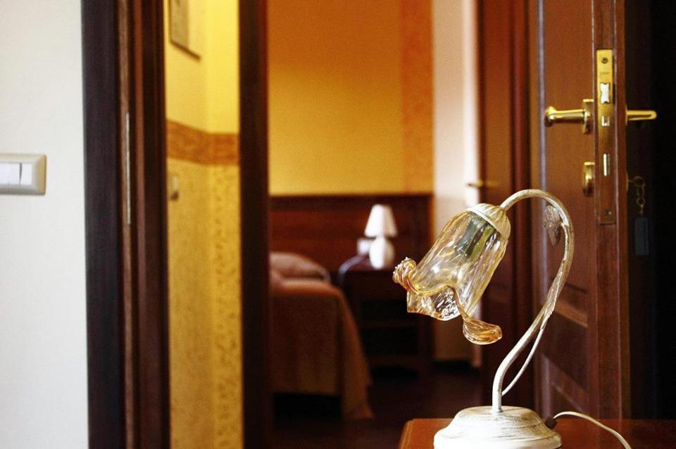 Borgo Patierno Pensionat Conca della Campania Exteriör bild